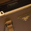 Μικρή τσάντα Prada Galleria από δέρμα Saffiano Μικρή τσάντα Prada Galleria από δέρμα Saffiano