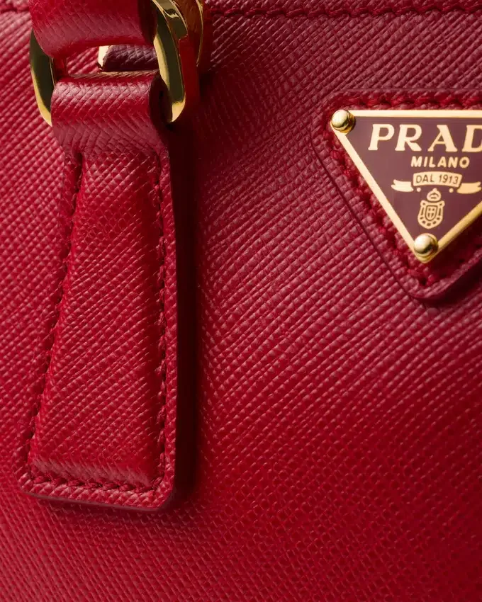 Μικρή τσάντα Prada Galleria από δέρμα Saffiano Μικρή τσάντα Prada Galleria από δέρμα Saffiano