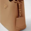 Μικρή τσάντα Prada Panier από δέρμα Saffiano Μικρή τσάντα Prada Panier από δέρμα Saffiano