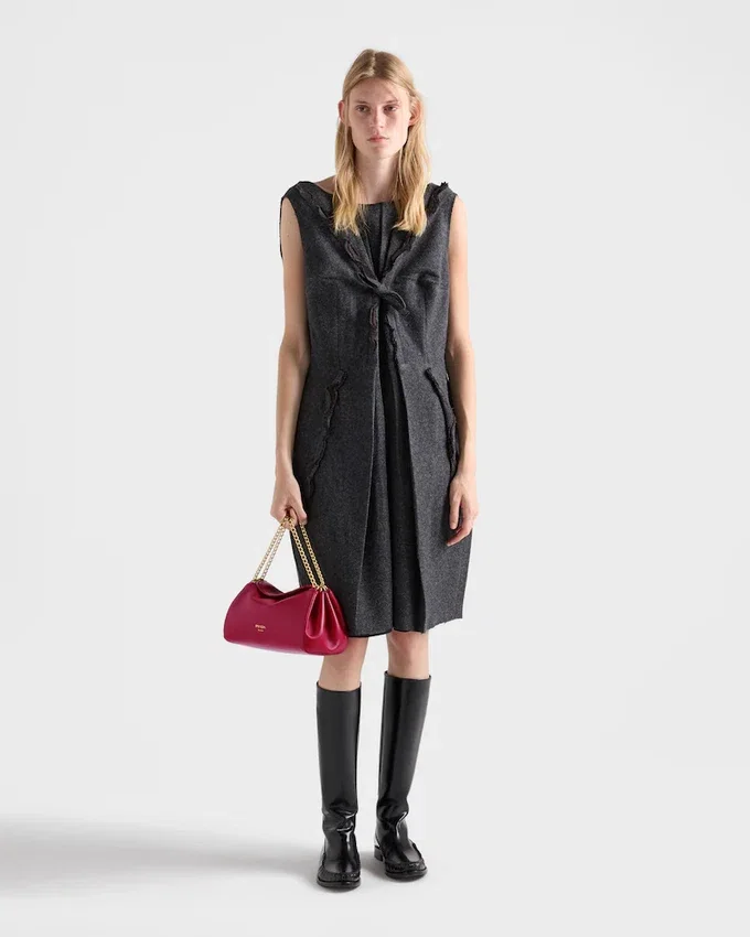 Μικρή τσάντα Prada Tumulte από δέρμα Nappa Μικρή τσάντα Prada Tumulte από δέρμα Nappa