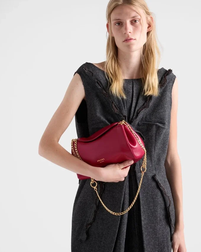 Μικρή τσάντα Prada Tumulte από δέρμα Nappa Μικρή τσάντα Prada Tumulte από δέρμα Nappa