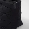 Μικρή τσάντα tote με επένδυση από Re-Nylon Μικρή τσάντα tote με επένδυση από Re-Nylon