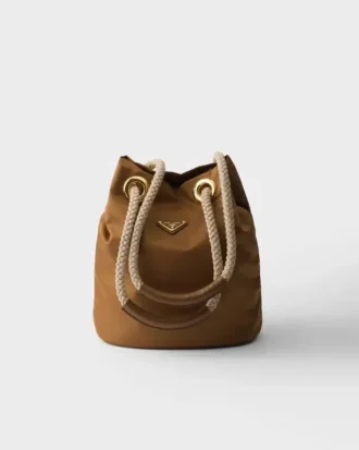 Μικρή τσάντα τύπου bucket Prada Mariner από Re-Nylon