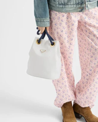 Μικρή τσάντα τύπου bucket Prada Mariner από Re-Nylon
