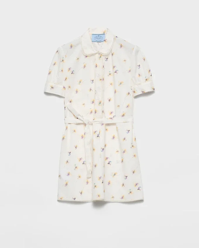 Μίνι φόρεμα από ποπλίν με floral print Μίνι φόρεμα από ποπλίν με floral print
