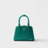 Μίνι τσάντα Prada Pyramid από δέρμα Saffiano Μίνι τσάντα Prada Pyramid από δέρμα Saffiano