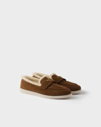 Μοκασίνια από σουέτ και shearling