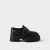Monolith δερμάτινα loafers με καρφιά Monolith δερμάτινα loafers με καρφιά