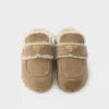 Μούλες από σουέτ και shearling Μούλες από σουέτ και shearling