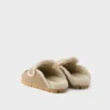 Μούλες από σουέτ και shearling Μούλες από σουέτ και shearling