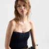 Μπαντό τοπ από μαλλί και κασμίρ με μενταγιόν Μπαντό τοπ από μαλλί και κασμίρ με μενταγιόν