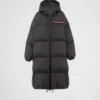 Oversized τεχνικό παλτό από Re-Nylon με πούπουλα Oversized τεχνικό παλτό από Re-Nylon με πούπουλα