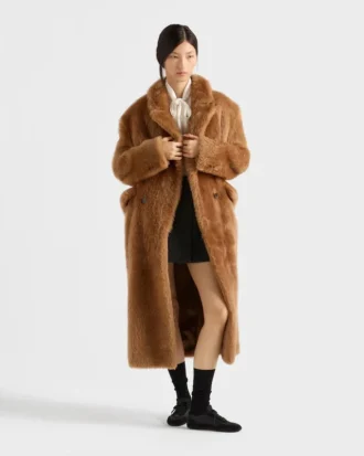 Παλτό με διπλό κούμπωμα από shearling