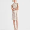 Πλισέ φόρεμα από ποπλίν με floral print Πλισέ φόρεμα από ποπλίν με floral print