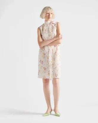 Πλισέ φόρεμα από ποπλίν με floral print