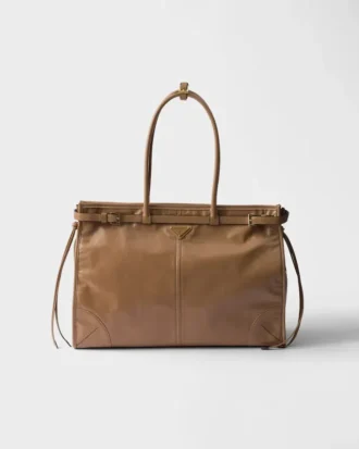 Πολύ μεγάλη δερμάτινη τσάντα Prada Bonnie