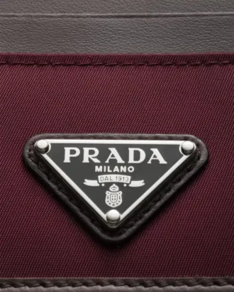 Πορτοφόλι καρτών Prada Speedrock από Re-Nylon και δέρμα