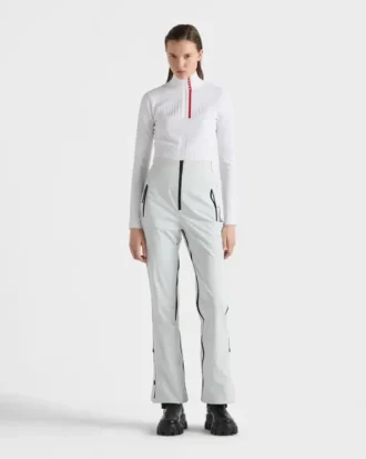 Πουλόβερ με γυρισμένο γιακά από Re-Nylon