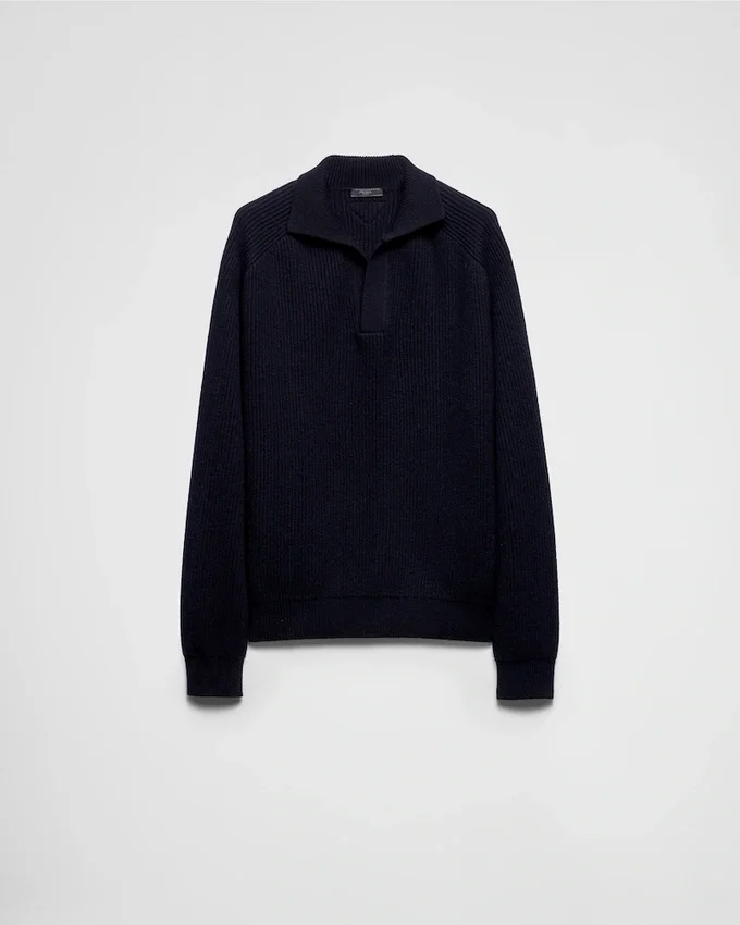 Πουλόβερ πόλο από κασμίρ σε oversized μέγεθος Πουλόβερ πόλο από κασμίρ σε oversized μέγεθος