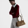 Prada Bonnie Μεσαίου μεγέθους τσάντα από δέρμα με τύπωμα Prada Bonnie Μεσαίου μεγέθους τσάντα από δέρμα με τύπωμα