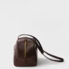 Prada Carry Μεγάλη τσάντα με χερούλι από δέρμα με παλαιωμένη όψη