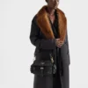 Prada Explore Μεσαία τσάντα ώμου από Re-Nylon με πτερύγιο Prada Explore Μεσαία τσάντα ώμου από Re-Nylon με πτερύγιο