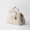 Prada Jardiniare Εξαιρετικά μεγάλη τσάντα tote από μείγμα λινού Prada Jardiniare Εξαιρετικά μεγάλη τσάντα tote από μείγμα λινού