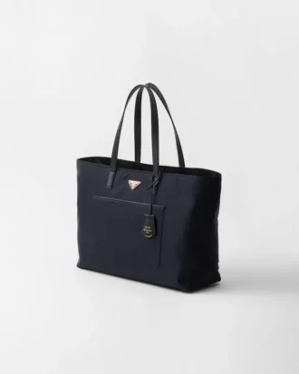 Prada Re-Edition 1978 Μεγάλη τσάντα tote από Re-Nylon και δέρμα Saffiano
