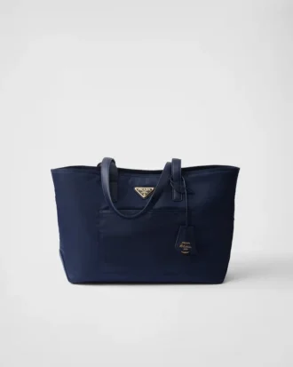 Prada Re-Edition 1978 Μεσαίου μεγέθους τσάντα tote από Re-Nylon και δέρμα Saffiano