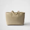 Prada Re-Edition 1978 Μεσαίου μεγέθους τσάντα tote από Re-Nylon και δέρμα Saffiano Prada Re-Edition 1978 Μεσαίου μεγέθους τσάντα tote από Re-Nylon και δέρμα Saffiano