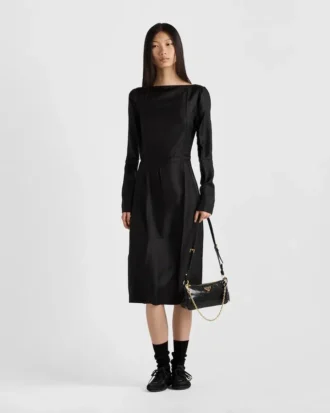 Prada Re-Edition 2002 Μεσαίου Μεγέθους Δερμάτινη Τσάντα Ώμου