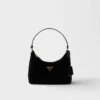 Prada Re-Edition 2005 Μίνι τσάντα από βελούδο και δέρμα Saffiano