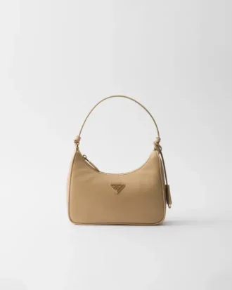 Prada Re-Edition 2005 Re-Nylon και Saffiano Mini Bag