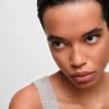 Prada Reveal Skin Optimizing Foundation – Dn75 – Σκούρο ουδέτερο Prada Reveal Skin Optimizing Foundation – Dn75 – Σκούρο ουδέτερο