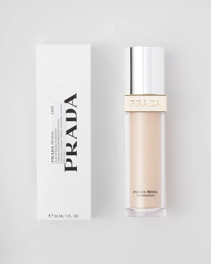 Prada Reveal Skin Optimizing Foundation – Lw5 – Ανοιχτό Ζεστό Prada Reveal Skin Optimizing Foundation – Lw5 – Ανοιχτό Ζεστό