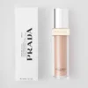 Prada Reveal Skin Optimizing Foundation – Mw45 – Μέτρια Ζεστή Prada Reveal Skin Optimizing Foundation – Mw45 – Μέτρια Ζεστή