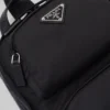 Σακίδιο πλάτης από Re-Nylon και δέρμα Saffiano Σακίδιο πλάτης από Re-Nylon και δέρμα Saffiano