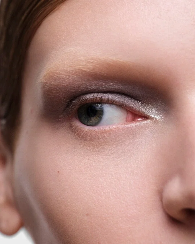 Σκιά ματιών Prada Dimensions – 02 – Profusion Σκιά ματιών Prada Dimensions – 02 – Profusion