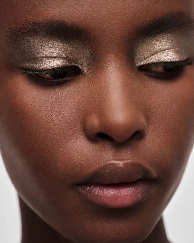 Σκιά ματιών Prada Dimensions – 03 – Pulse Σκιά ματιών Prada Dimensions – 03 – Pulse