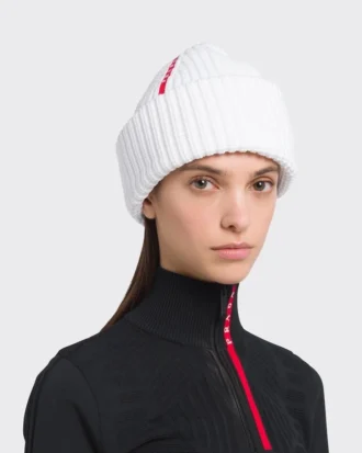 Σκουφάκι με ραβδώσεις από Tec Rec Nylon Σκουφάκι με ραβδώσεις από Tec Rec Nylon