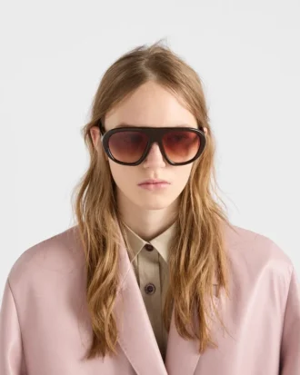 Συλλογή γυαλιών Prada