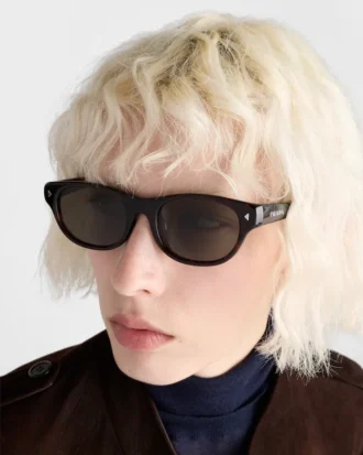 Συλλογή γυαλιών Prada