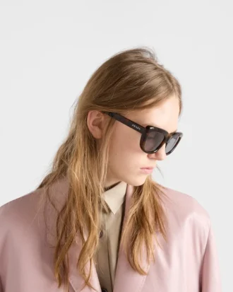 Συλλογή γυαλιών Prada