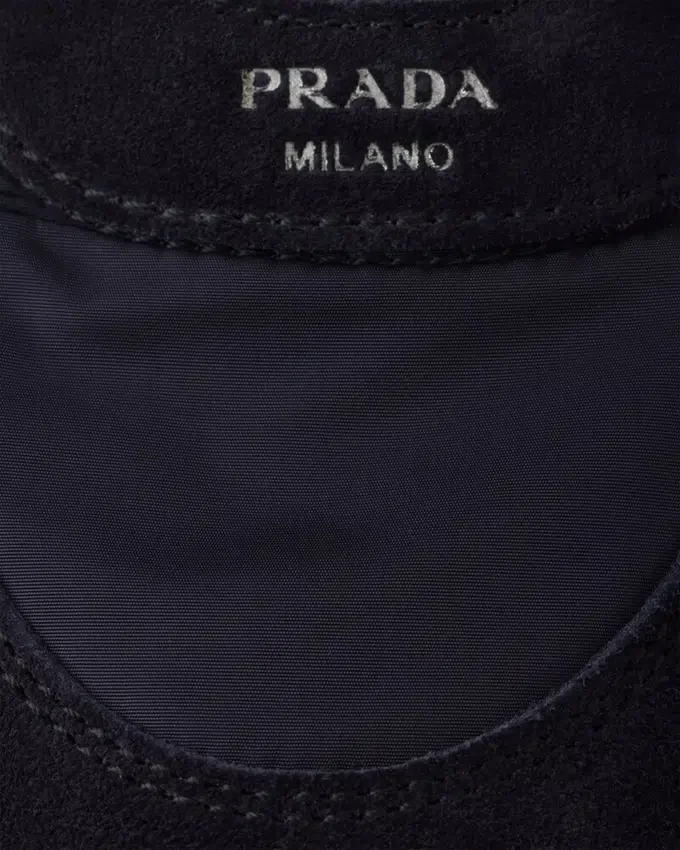 Σύμπτυξη Μούλες από Re-Nylon και σουέτ Σύμπτυξη Μούλες από Re-Nylon και σουέτ