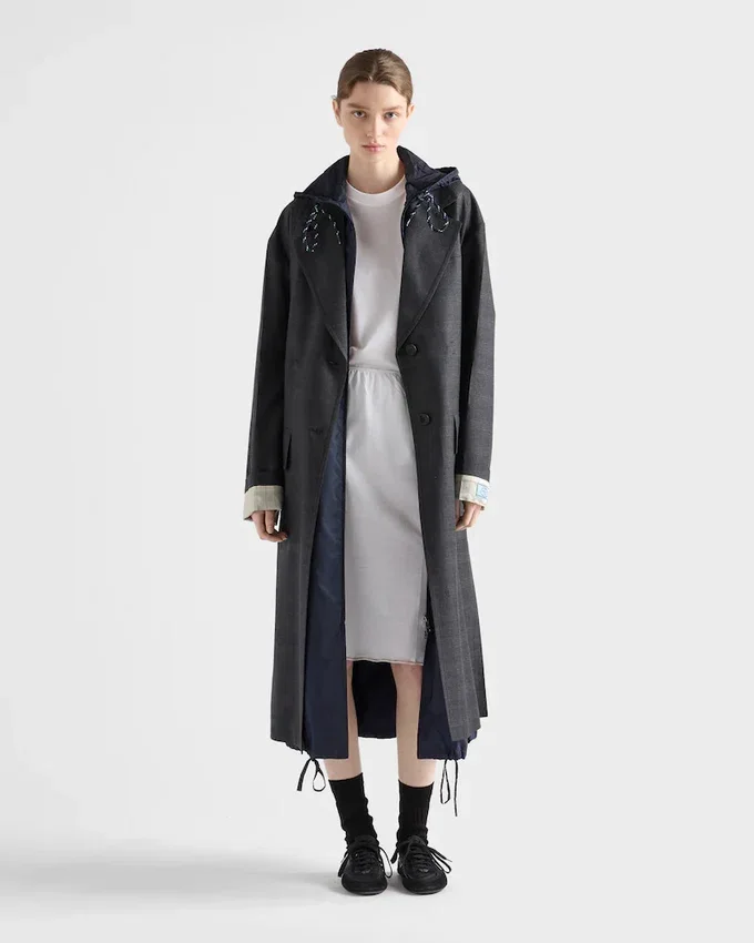 Τ-shirt από τζέρσεϊ σε oversized γραμμή Τ-shirt από τζέρσεϊ σε oversized γραμμή