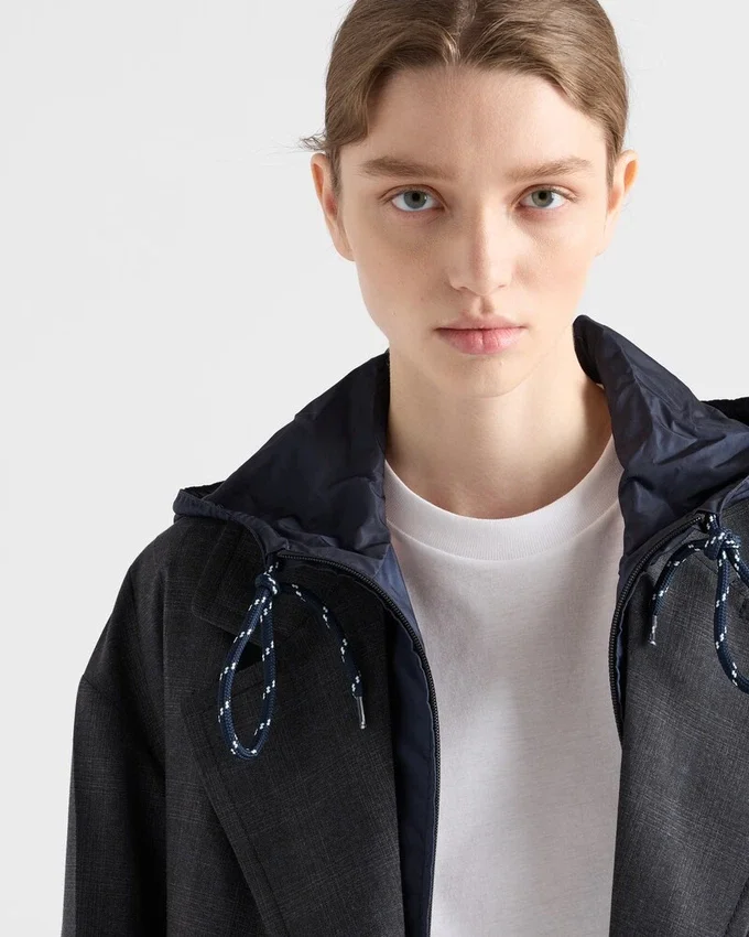 Τ-shirt από τζέρσεϊ σε oversized γραμμή Τ-shirt από τζέρσεϊ σε oversized γραμμή