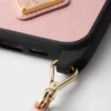 Θήκη από δέρμα Saffiano για iPhone 16 Pro Max με ιμάντα ώμου