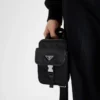 Θήκη για smartphone από Re-Nylon και δέρμα Saffiano Θήκη για smartphone από Re-Nylon και δέρμα Saffiano