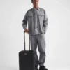 Τροχήλατη βαλίτσα από Re-Nylon και δέρμα Saffiano Τροχήλατη βαλίτσα από Re-Nylon και δέρμα Saffiano