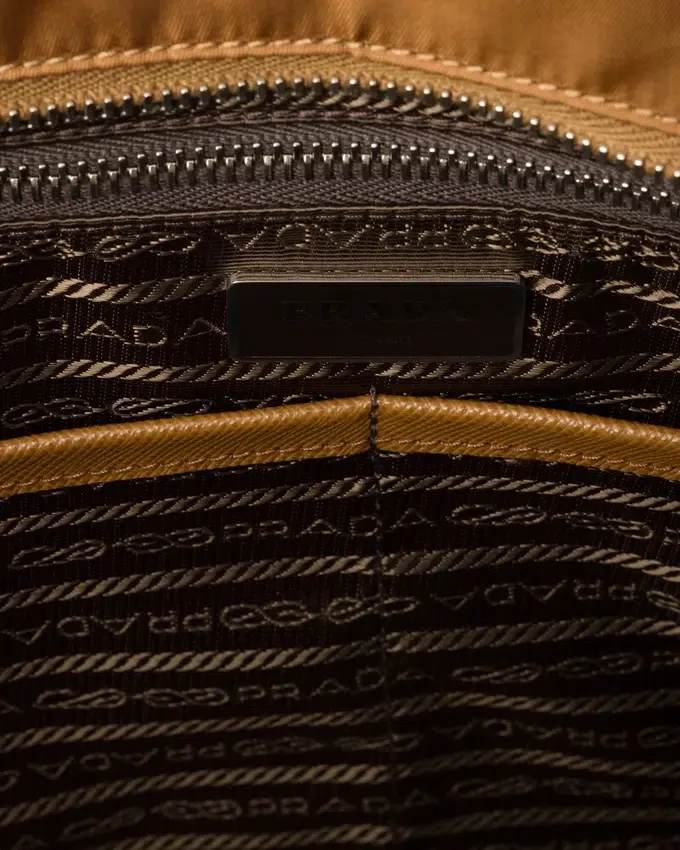 Τσάντα μωρού Prada Re-Nylon Τσάντα μωρού Prada Re-Nylon